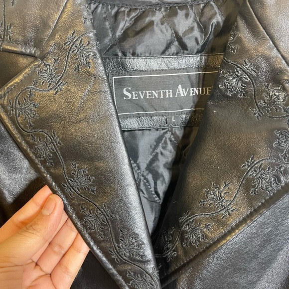 Seventh Avenue 100% Leather Floral Detail Collared Belted Trench Coat L - Picture 2 of 5